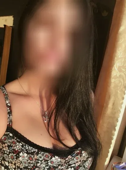 Emma, 31