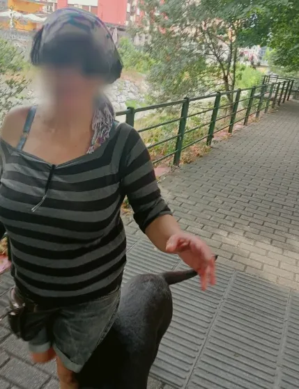 Esther, 32