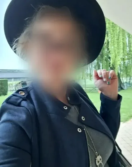 Merel, 33