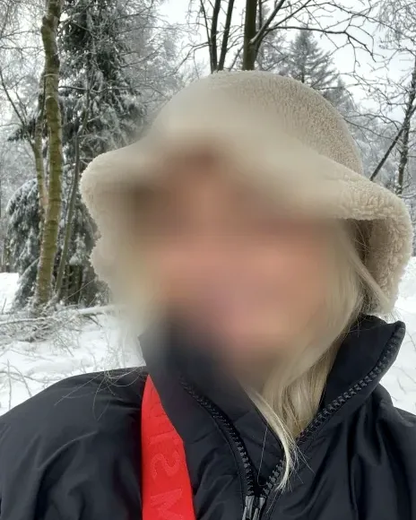 Noor, 20